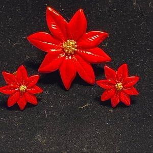Vintage Avon poinsettia brooch and earring set